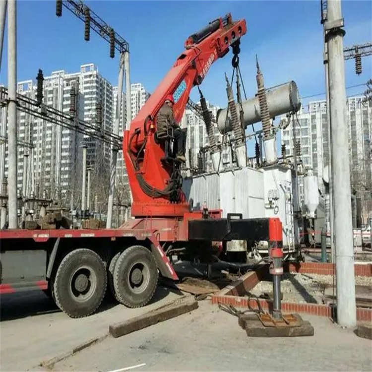 黔西南就近吊车出租|工地厂房吊装设备租赁|24小时高效响应