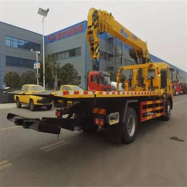 黔西南附近小随车吊出租电话，轻松解决搬运烦恼